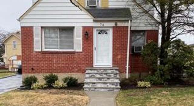 Photo of 74 Cerenzia Blvd, Elmont, NY 11003