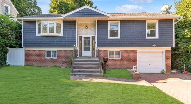 Photo of 38 Summer Ave, Great Neck, NY 11020