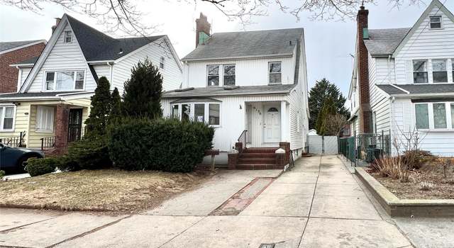 Photo of 6136 220th St, Oakland Gardens, NY 11364