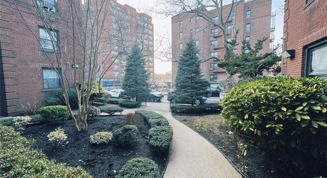 Photo of 139-06 Pershing Cres Unit 1A, Briarwood, NY 11435