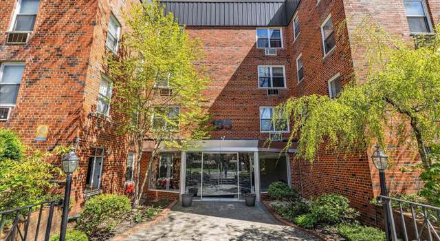 Photo of 185 S Middle Neck Rd Unit 3F, Great Neck, NY 11021
