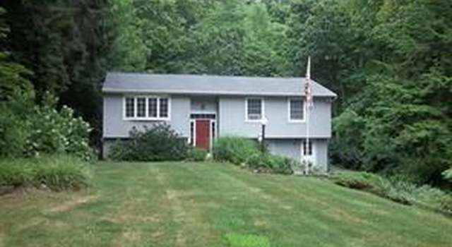 Photo of 132 Kent Shore Dr, Carmel, NY 10512