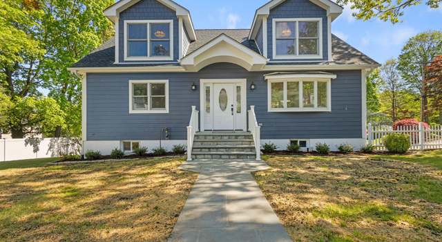 Photo of 113 Walter Ave, Thornwood, NY 10594