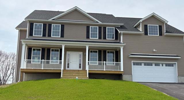 Photo of 25 Dartmouth Dr, Poughkeepsie, NY 12603