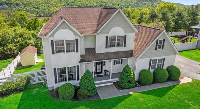 Photo of 189 Creamery Pond Rd, Chester, NY 10918