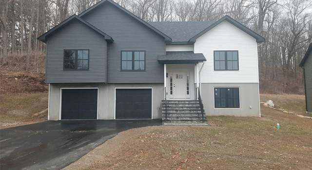 Photo of 201 Rochdale Rd, Poughkeepsie, NY 12603