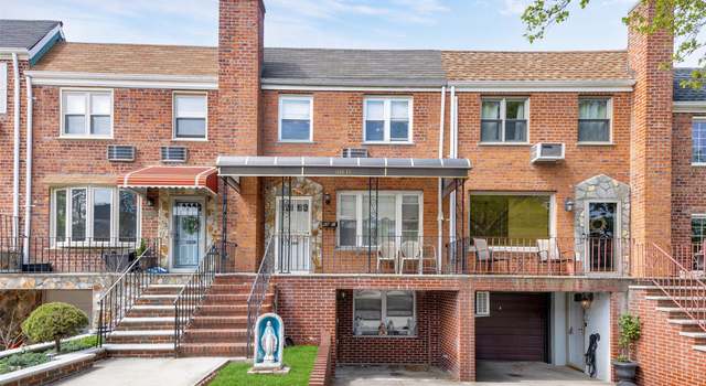 Photo of 6811 61st Rd, Middle Village, NY 11379