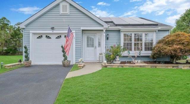 Photo of 6 Avon Ct #6, Ridge, NY 11961