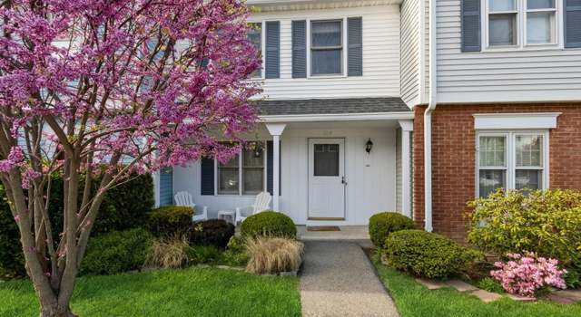 Photo of 104 Williamsburg Dr, Mahopac, NY 10541