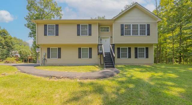 Photo of 45 Donna Chrystie Ln, Walden, NY 12586