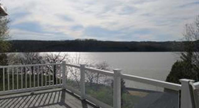 Photo of 53 Point St, New Hamburg, NY 12590