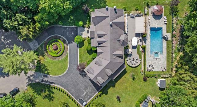 Photo of 6 Coleman Ct, Cold Spring Harbor, NY 11724