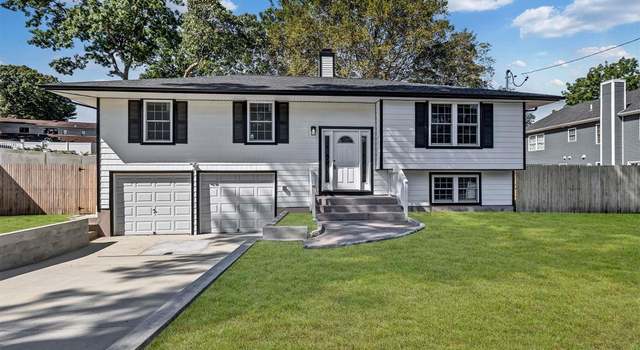 Photo of 766 Hawkins Ave, Ronkonkoma, NY 11779
