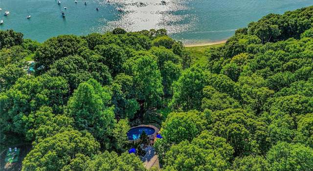Photo of 31 Beach Rd, Port Jefferson, NY 11777