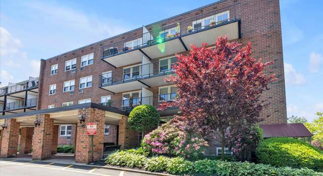 Photo of 34 Pearsall Ave Unit 1C, Glen Cove, NY 11542