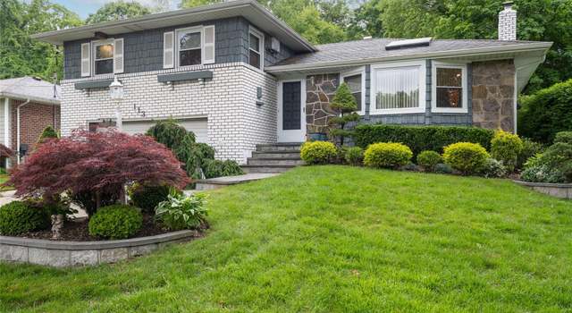 Photo of 113 Stratford N, Roslyn Heights, NY 11577