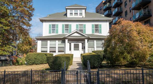 Photo of 133 Valentine Ln, Yonkers, NY 10705