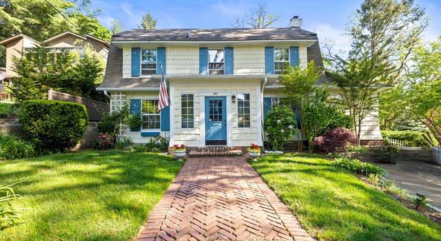 Photo of 343 Ridge Rd, Little Neck, NY 11363