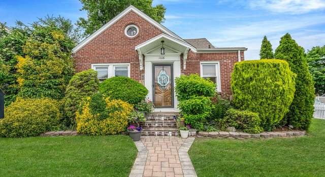 Photo of 1668 Atherton Ave, Elmont, NY 11003