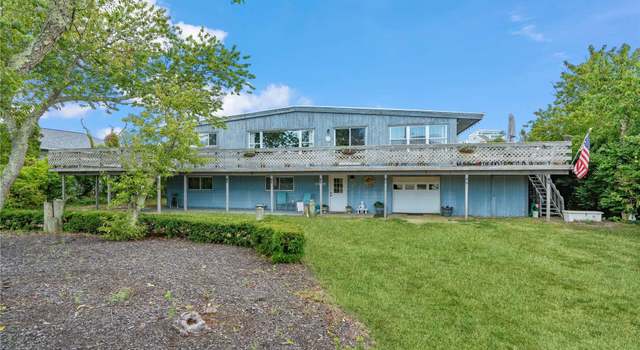 Photo of 37 The Byu, Oak Beach, NY 11702
