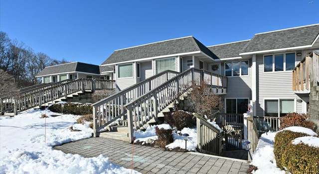 Photo of 1005 Bluffs Dr N, Baiting Hollow, NY 11933