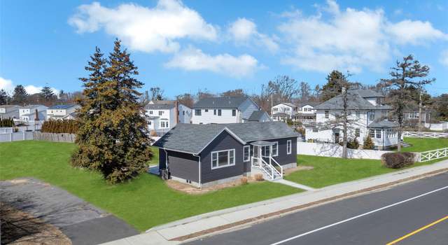 Photo of 60 Udall Rd, West Islip, NY 11795