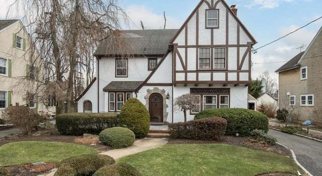 Photo of 605 N Village Ave, Rockville Centre, NY 11570