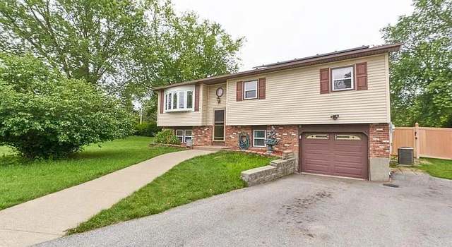Photo of 3 Lent Dr, Highland Mills, NY 10930