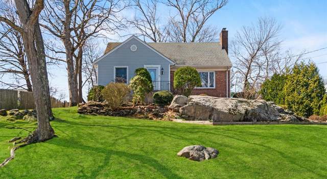 Photo of 59 General Heath Ave, White Plains, NY 10603