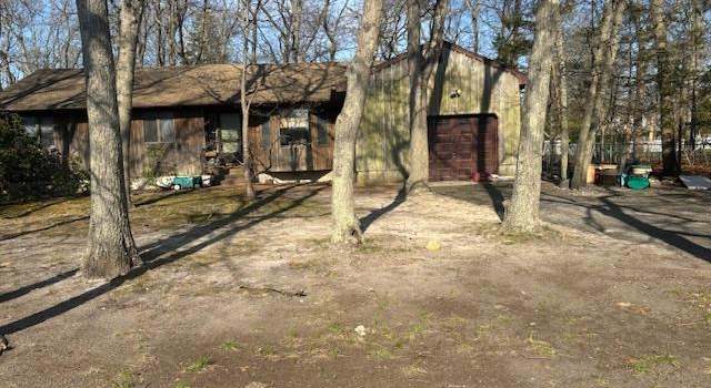 Photo of 666 N Gillette Ave N, Bayport, NY 11705