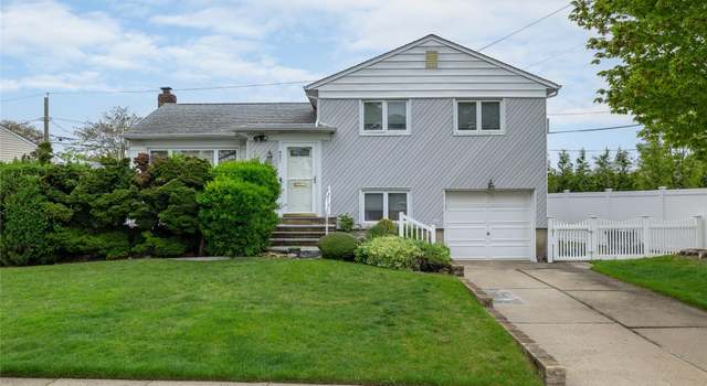 Photo of 4031 Daleview Ave, Seaford, NY 11783