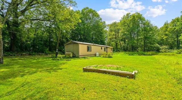 Photo of 13 Glen Round Rd, Rock Tavern, NY 12575