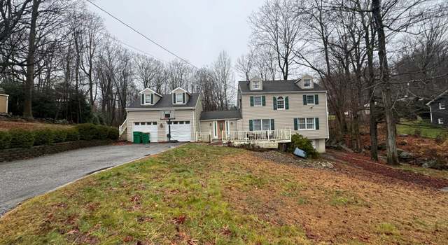 Photo of 69 Lakeview Dr, Pawling, NY 12531