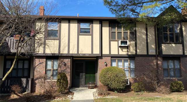 Photo of 963 Sierra Vista Ln, Valley Cottage, NY 10989