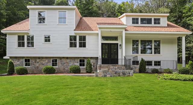 Photo of 18 Brandon Dr, Mount Kisco, NY 10549