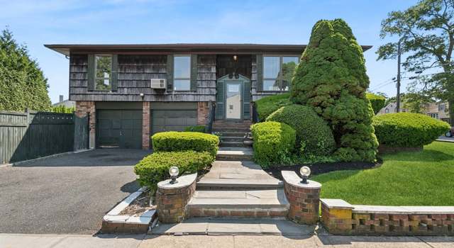 Property at 360 Robyn Pl, East Meadow, NY 11554, 3 beds, 2 baths