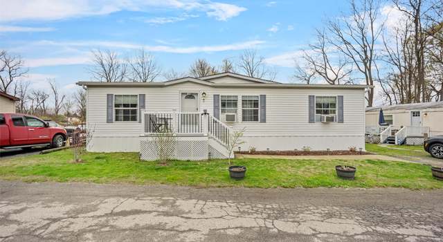 Photo of 15 Locust Ln, Poughquag, NY 12570