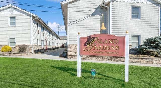 Photo of 490 Main St Unit B3, Farmingdale, NY 11735
