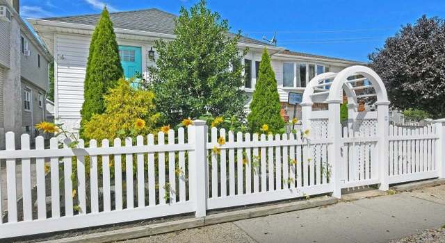 Photo of 120 Parma Rd, Island Park, NY 11558