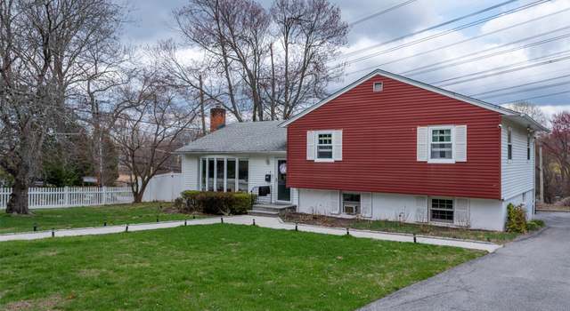 Photo of 1 Edgewood Rd, Hartsdale, NY 10530