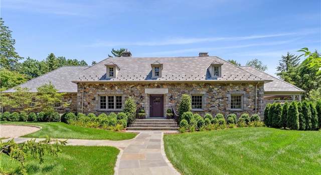 Photo of 35 Birchall Dr, Scarsdale, NY 10583