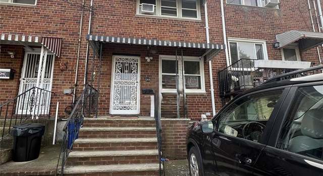 Photo of 124-06 11 Ave, College Point, NY 11356