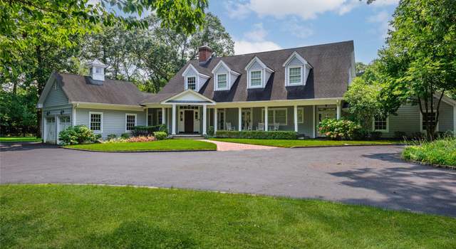 Photo of 1972 Knollwood Rd, Muttontown, NY 11791
