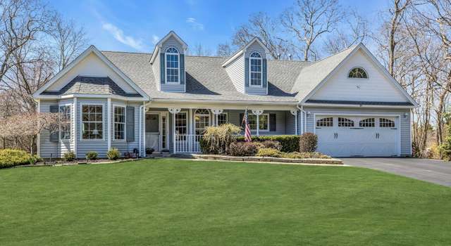 Photo of 64 Paige Ln, Moriches, NY 11955