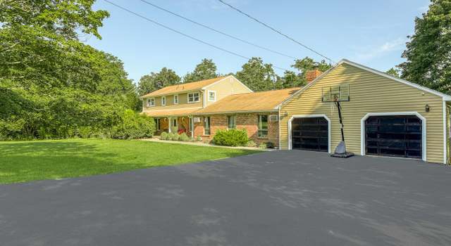 Photo of 23 Dike Dr, Monsey, NY 10952