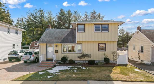 Photo of 99 Nevada St, Hicksville, NY 11801