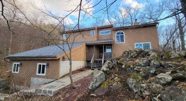Photo of 12 Hilltop Dr, Cortlandt Manor, NY 10567