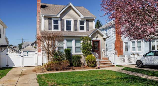 Photo of 17 N Cambridge St, Malverne, NY 11565