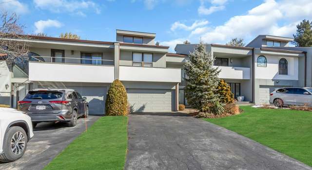 Photo of 59 Eagle Chase, Woodbury, NY 11797
