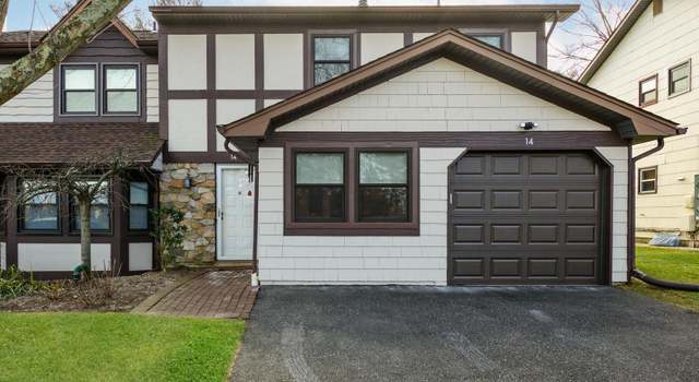 Photo of 14 Wimbledon Ct, Woodbury, NY 11797